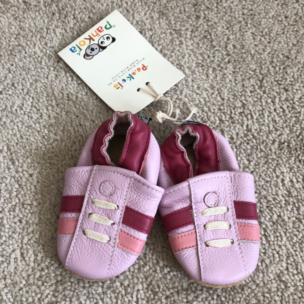 Baby moccasins. NEW WITH TAGS